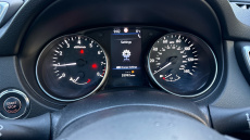 Nissan Qashqai 1.3 DiG-T 160 N-Connecta 5dr Petrol Hatchback